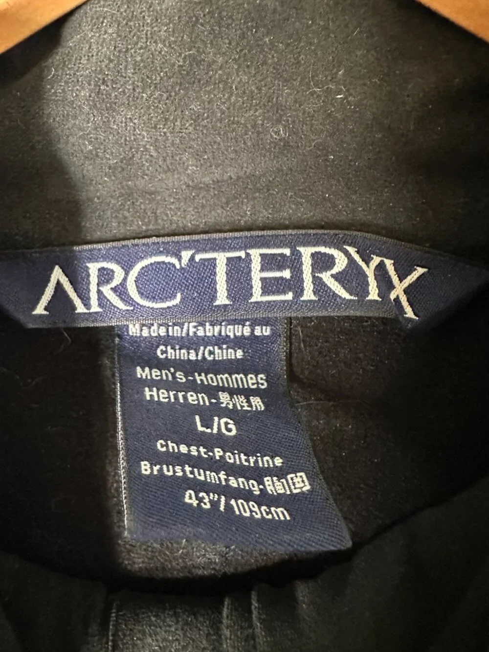 Arcteryx Black Fleece lined Full Zip Jacket Men's Large